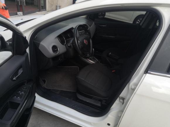 [上海·沪C] 二手菲亚特博悦2011款 1.4T AMT舒适版