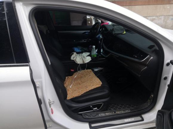 [济南·鲁A] 二手吉利汽车博瑞GE新能源2018款 1.5T PHEV 耀领版