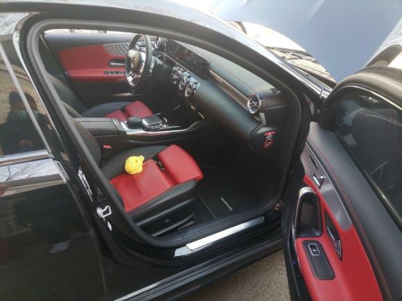 [武汉·鄂A] 二手奔驰奔驰A级AMG2020款 AMG A 35 L 4MATIC