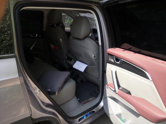 [广州·粤M] 二手新宝骏宝骏RS-52019款 1.5T CVT智能驾控旗舰版 国V