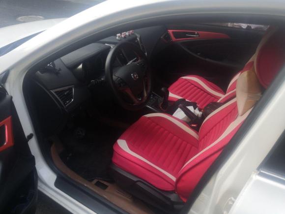 [湖州·苏C] 二手长安逸动XT2016款 1.6L GDI 手动炫酷型