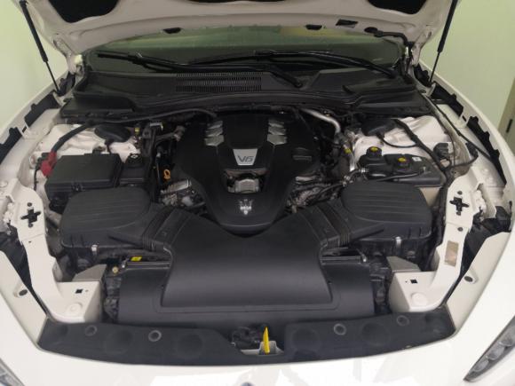 [青岛·鲁B] 二手玛莎拉蒂Ghibli2014款 3.0T 标准版