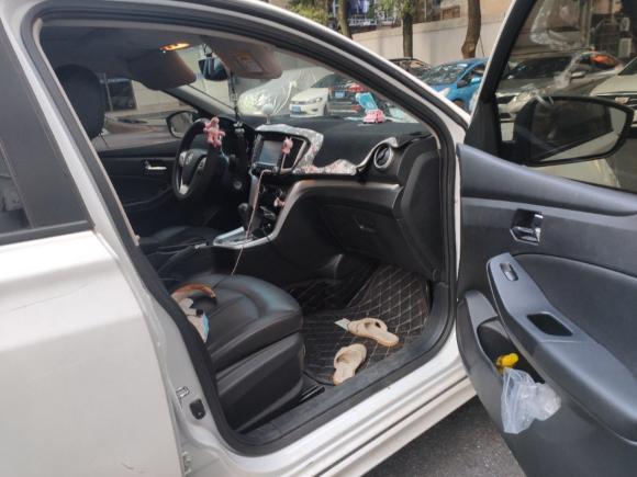 [南昌·赣A] 二手启辰启辰T702015款 2.0L CVT睿享版