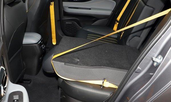 启辰d60座椅怎么调节启辰d60后排怎么放倒图解