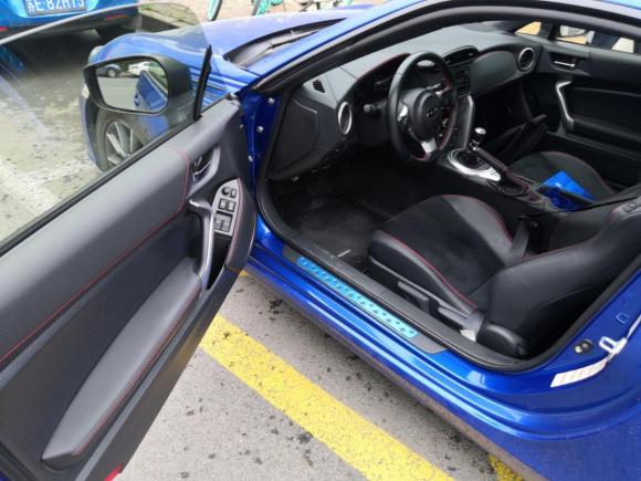 [南京·苏A] 二手斯巴鲁斯巴鲁BRZ2017款 2.0i 手动type-S版