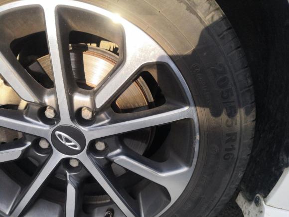 [无锡·晋J] 二手奇瑞艾瑞泽GX2019款 冠军版 1.5L 手动时尚型