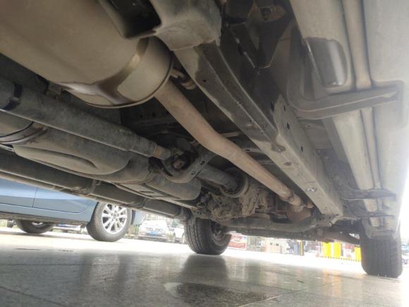 [成都·川A] 二手江铃域虎52018款 2.4T经典版柴油手动四驱豪华型长轴JX4D24A5L