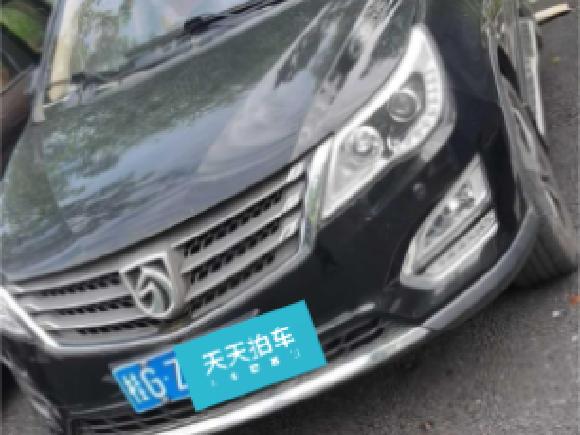宝骏宝骏5602015款 1.8L 手动豪华型「杭州二手车」「天天拍车」