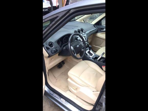 [芜湖·沪L] 二手福特麦柯斯2008款 2.3L 7座豪华型