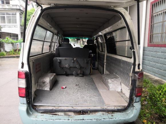 [上海·皖N] 二手福田福田风景2014款 2.0L快运标准型长轴版低顶486EQV4