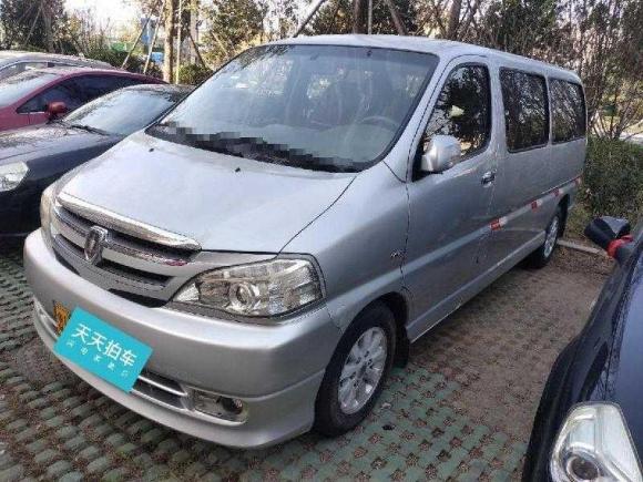 [青岛·鲁U] 二手金杯阁瑞斯2013年7月有气囊有助力有空调11座手动