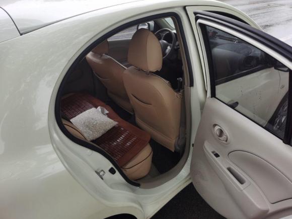 [苏州·苏E] 二手日产玛驰2015款 1.5L 自动易炫版