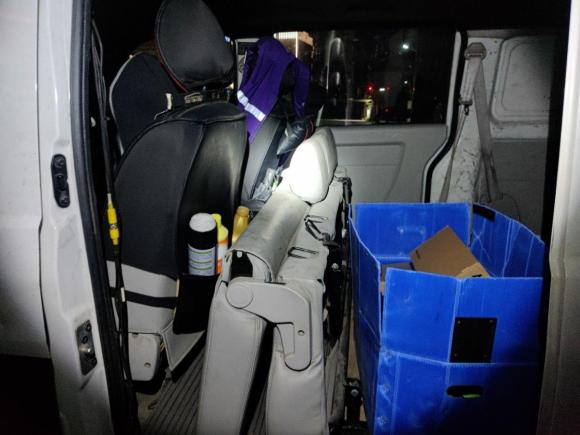 [深圳·粤B] 二手金杯海狮S2018款 1.5L商务版厢货DLCG14