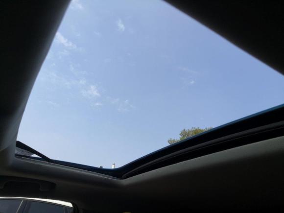 [上海·浙A] 二手别克英朗2013款 XT 1.6L 手动进取版