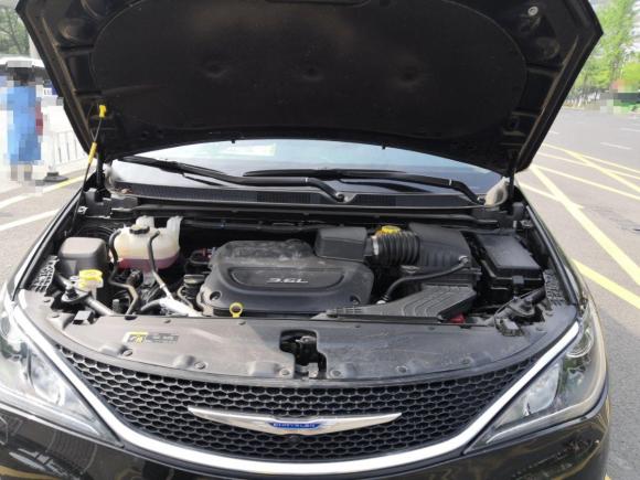 [南京·苏A] 二手克莱斯勒大捷龙2017款 3.6L 尊享版