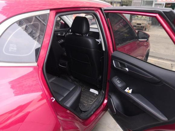 [南通·苏F] 二手MG名爵HS2018款 20T 自动两驱荷尔蒙劲取版 国V