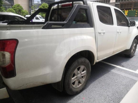 [南昌·赣A] 二手五十铃瑞迈2018款 2.8T经典版四驱豪华款JE493ZLQ5F