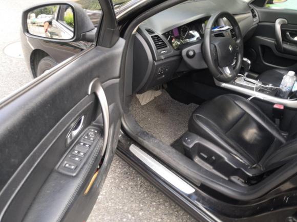 [常州·苏D] 二手雷诺纬度2011款 2.0L CVT豪华导航版