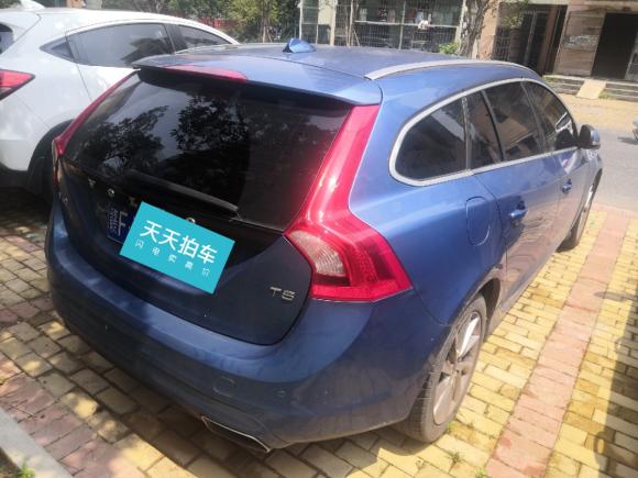 [南昌·赣F] 二手沃尔沃沃尔沃V602014款 改款 T5 智逸版