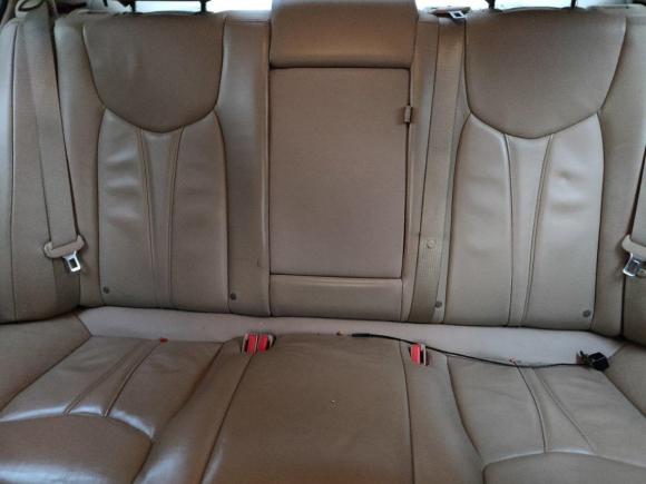 [武汉·鄂A] 二手荣威荣威9502012款 2.0L 典雅版