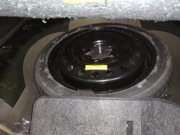 [武汉·鄂A] 二手荣威荣威9502012款 2.0L 典雅版