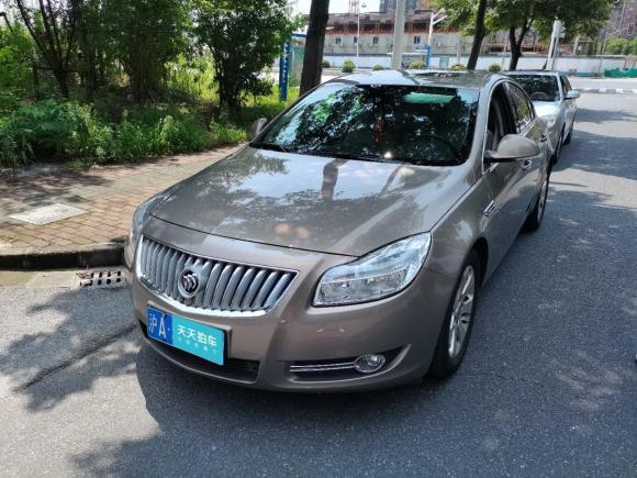 上海别克君威2012款20l豪华版