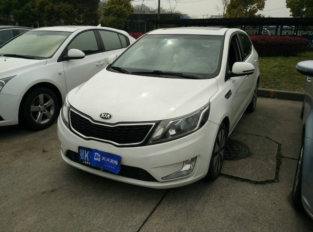 杭州二手起亚佳乐 [进口] 2011款 2.0L 自动 7座 舒适版 -第一车网