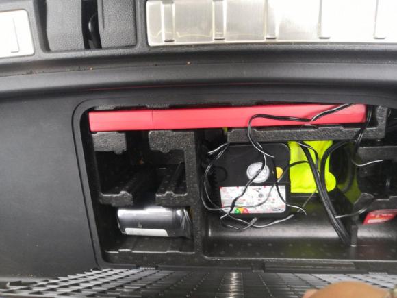 [南京·苏A] 二手蔚来蔚来ES82018款 355KM 基准版 七座版