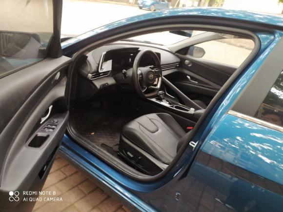 [佛山·粤E] 二手现代伊兰特2021款 1.5L CVT LUX尊贵版