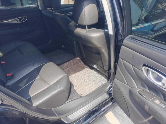 [温州·浙C] 二手英菲尼迪英菲尼迪Q702017款 Q70L 2.5L 精英版