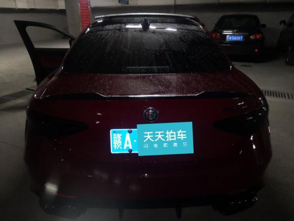 [南昌·赣A] 二手阿尔法罗密欧Giulia2017款 2.0T 280HP 豪华版