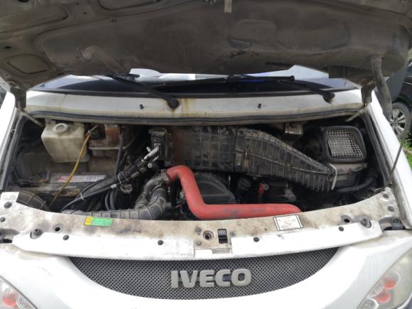 [苏州·苏E] 二手依维柯都灵2009款 2.5T-A32基本型