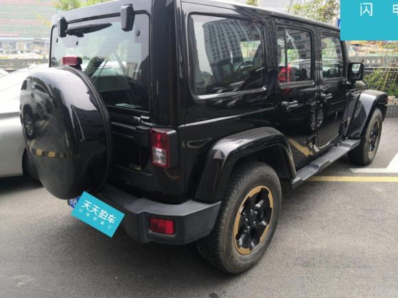 [深圳·闽B] 二手Jeep牧马人2014款 3.6L 龙腾典藏版