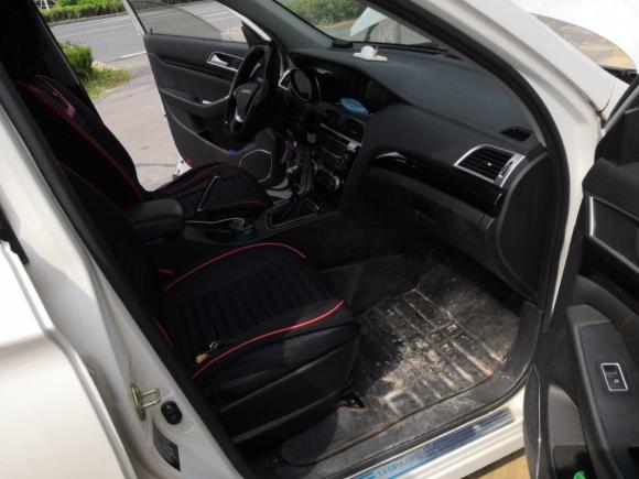 [济南·鲁A] 二手猎豹汽车猎豹CS102015款 2.0T 手动卓越型