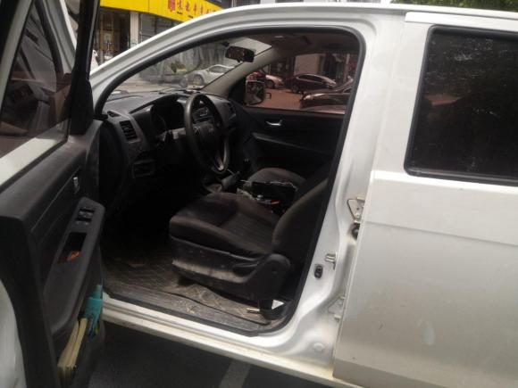 [南昌·赣A] 二手五十铃瑞迈2018款 2.8T经典版四驱豪华款JE493ZLQ5F