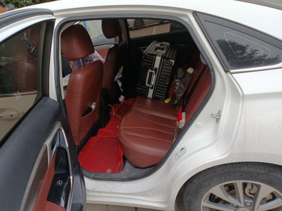 [无锡·皖S] 二手北汽绅宝绅宝D502018款 1.5L CVT尊贵智驾版