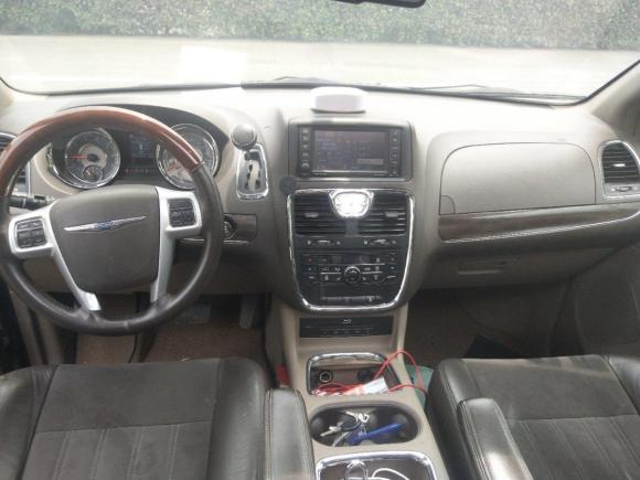 [南京·粤S] 二手克莱斯勒大捷龙2013款 3.6L 豪华版