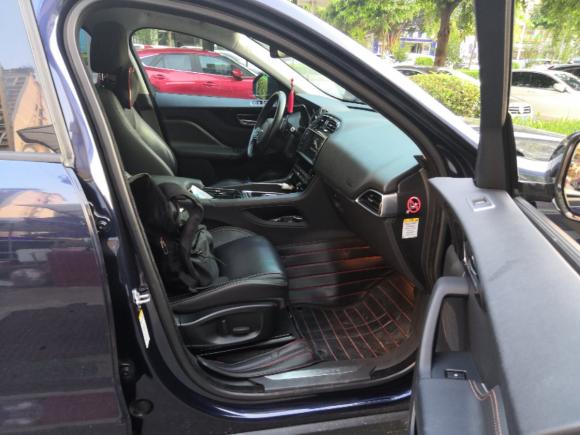 [广州·粤A] 二手捷豹捷豹F-PACE2016款 2.0T 两驱都市尊享版