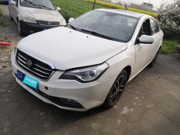 [南通·苏F] 二手奔腾全新奔腾B502013款 1.6L 自动豪华型