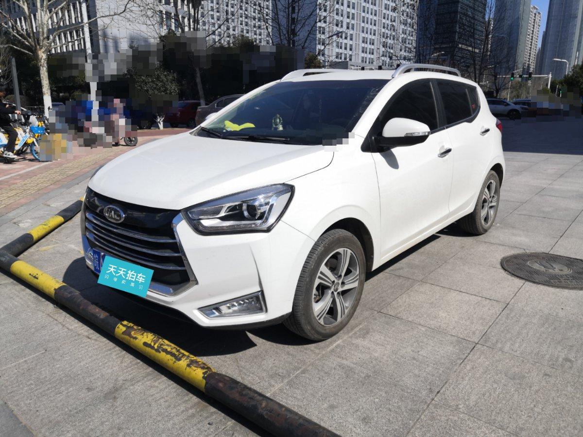 5l 手动豪华型开了3年的江淮瑞风s2卖了多少钱?