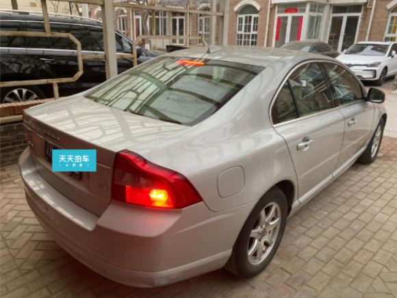 [北京·京K] 二手沃尔沃沃尔沃S80  07年出厂2.5T  自动