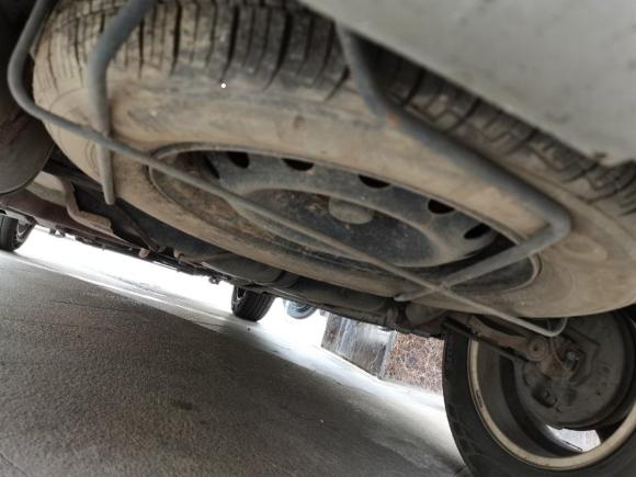 [南京·苏A] 二手标致标致2072011款 两厢 1.4L 手动驭乐版