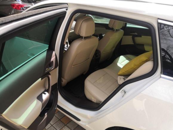 [上海·沪D] 二手欧宝英速亚2013款 2.0T 两驱豪华型