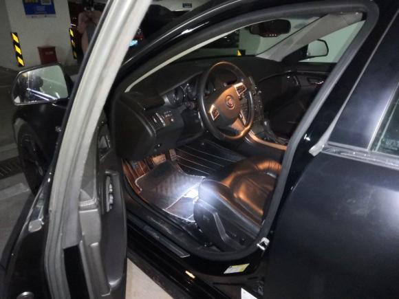 [深圳·粤B] 二手凯迪拉克凯迪拉克CTS2010款 3.6旗舰高性能版