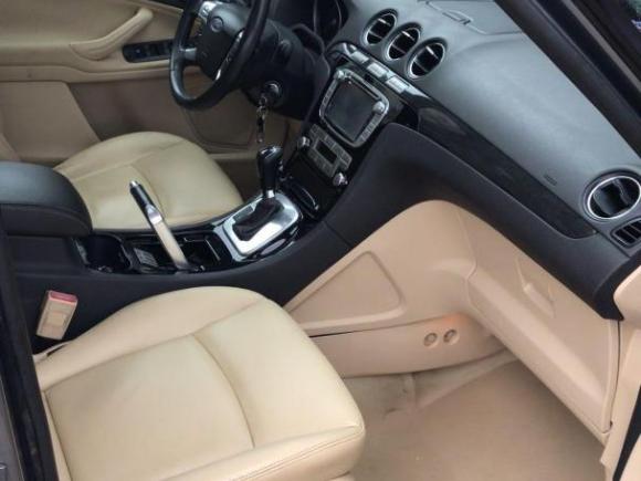 [芜湖·沪L] 二手福特麦柯斯2008款 2.3L 7座豪华型