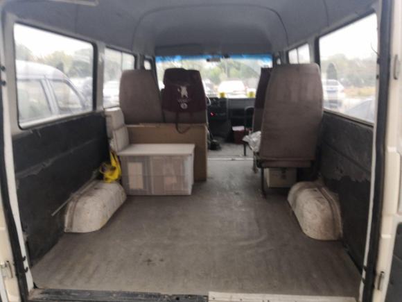 [义乌·浙C] 二手依维柯得意2009款 2.5T-A35 7座