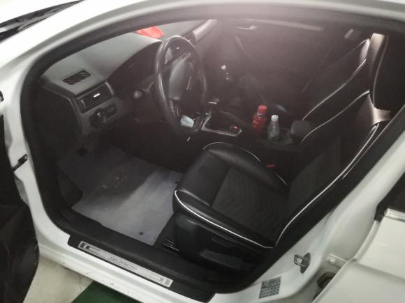 [南京·苏A] 二手观致观致32014款 两厢 1.6L 自动致悦型