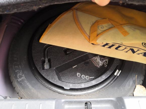 [南昌·赣A] 二手丰田雅力士2011款 1.6E 自动魅动版