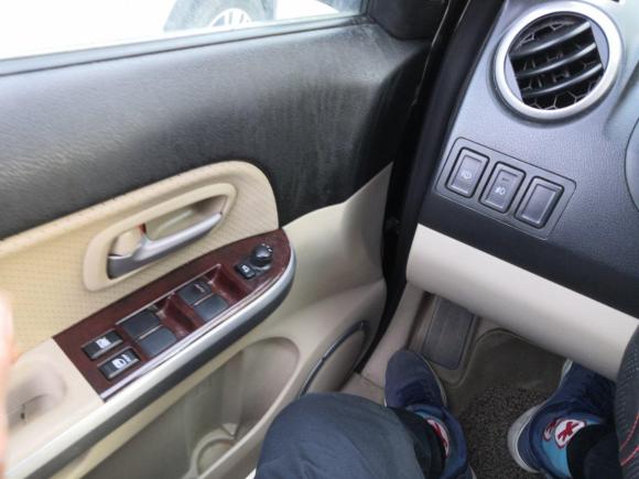 [西安·陕A] 二手铃木超级维特拉2012款 2.4L AT豪华导航5门版