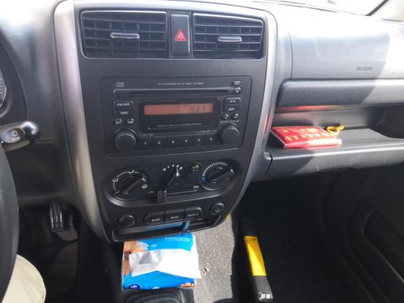 [佛山·粤Y] 二手铃木吉姆尼2010款 1.3 MT时尚限量版